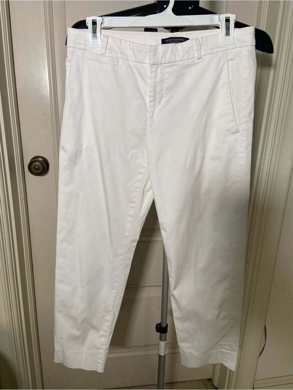 Banana Republic White Cropped Cotton Stretch Straight-Leg Pants